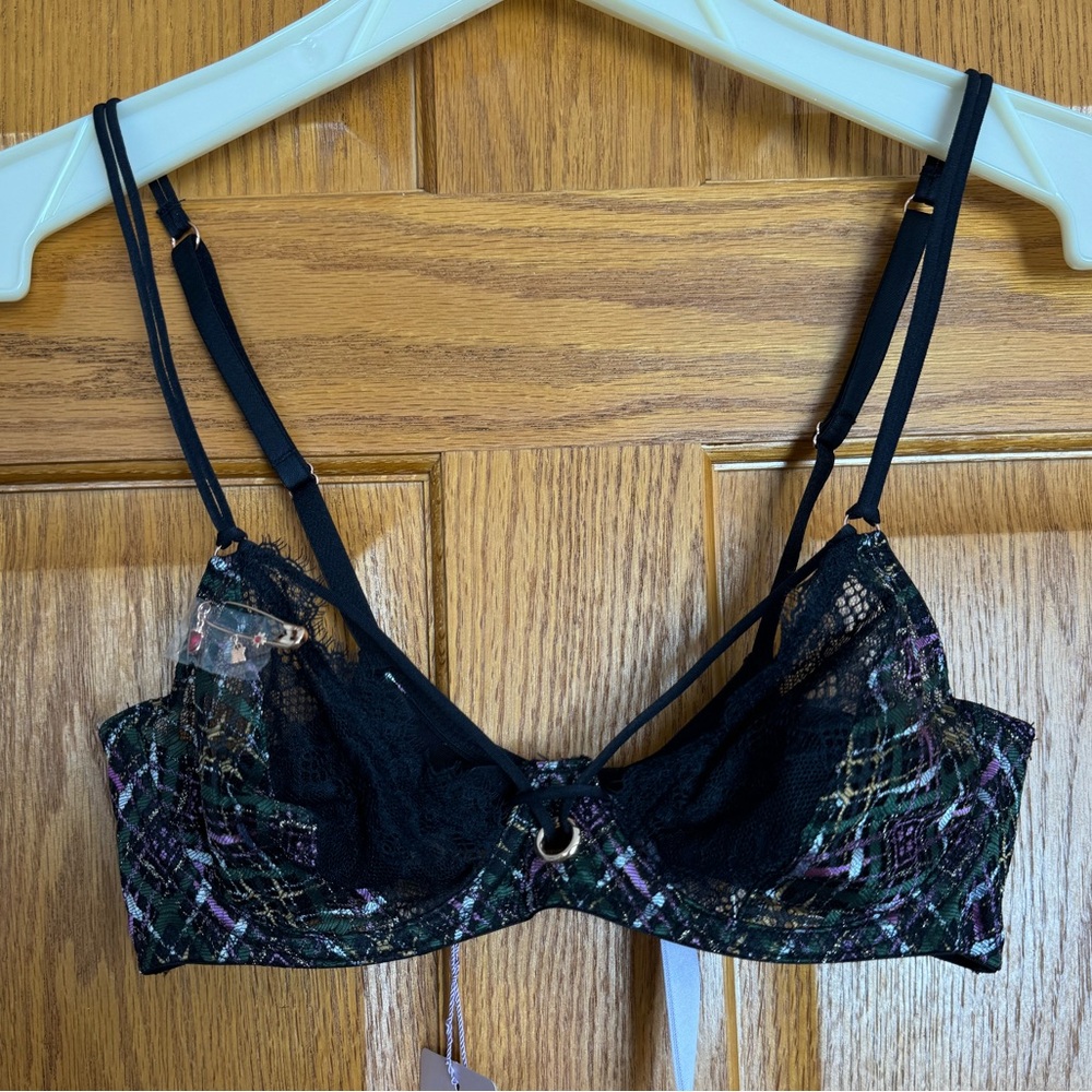 Savage X Fenty NWT That’s Hella Plaid Unlined Underwire Bra 32C